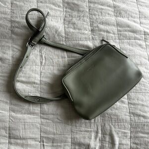 Matt & Nat Olive Green Leather Belt Bag